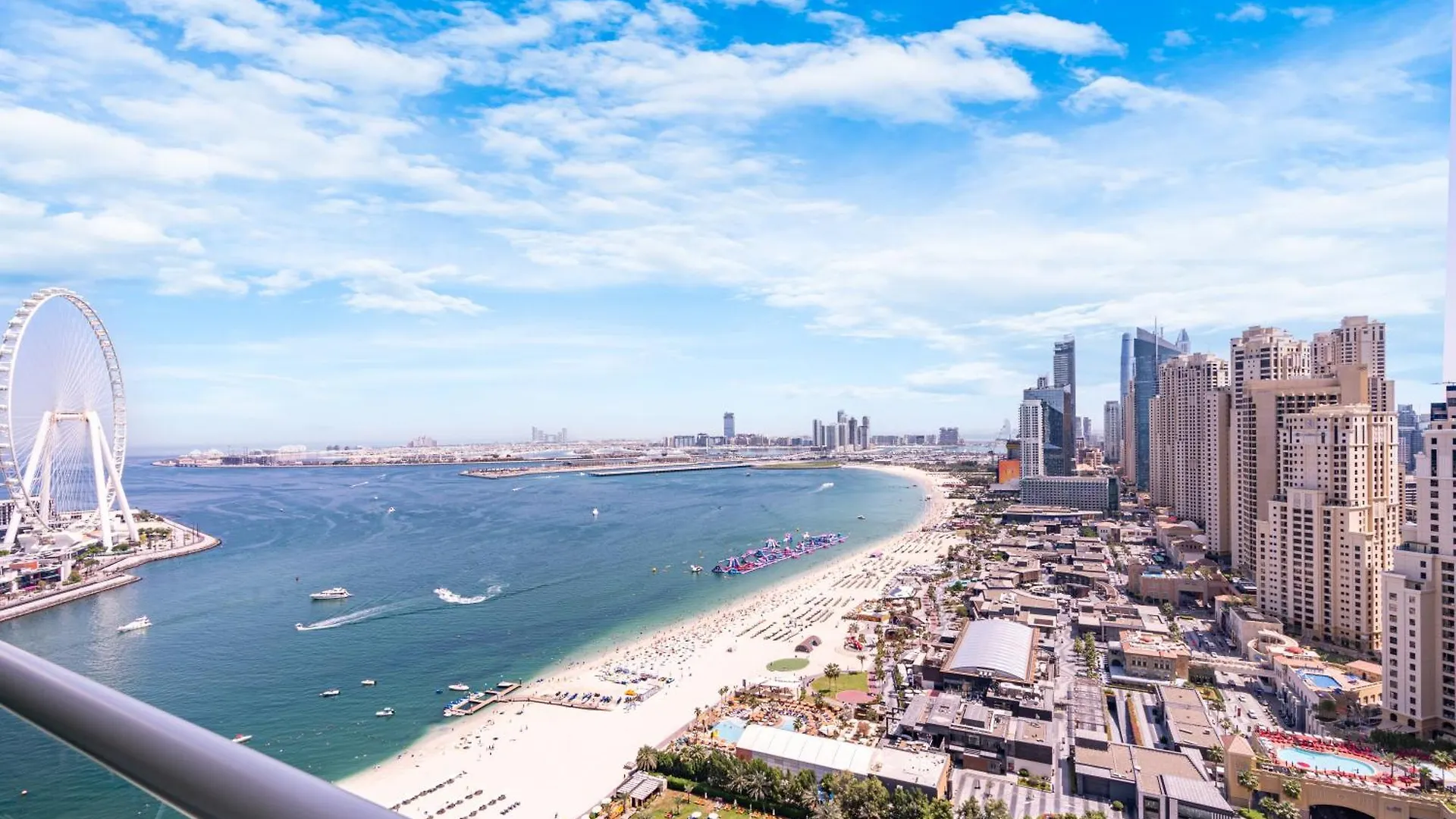 Lux Home With Direct Beach Access In Al Bateen Dubai