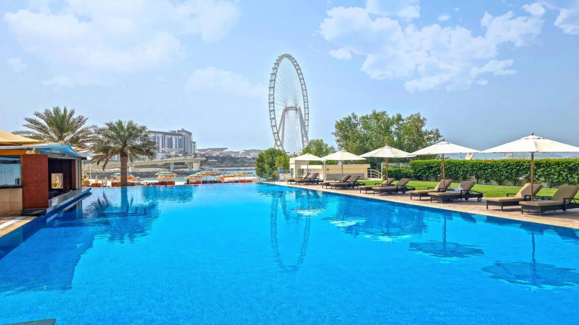 Apartment Lux Home With Direct Beach Access In Al Bateen Dubai